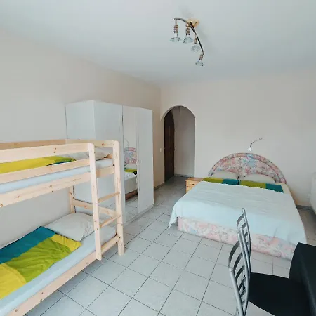 White House - Ex Tesz Bed & Breakfast Zamárdi